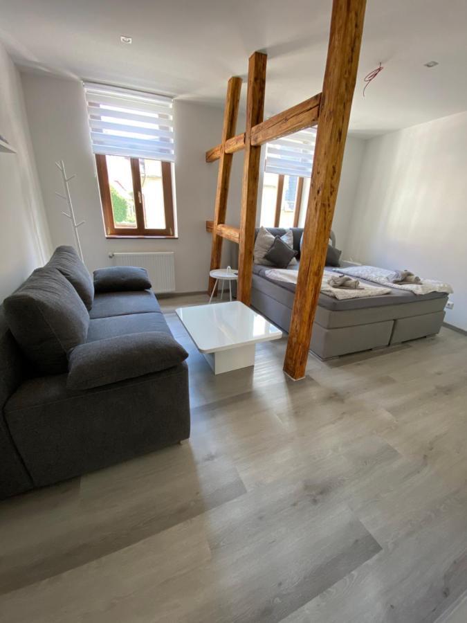 Gaestehaus Gluecksmoment Erfurt Esterno foto