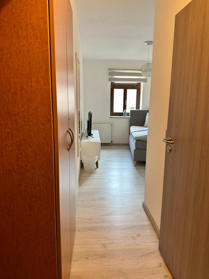 Gaestehaus Gluecksmoment Erfurt Esterno foto
