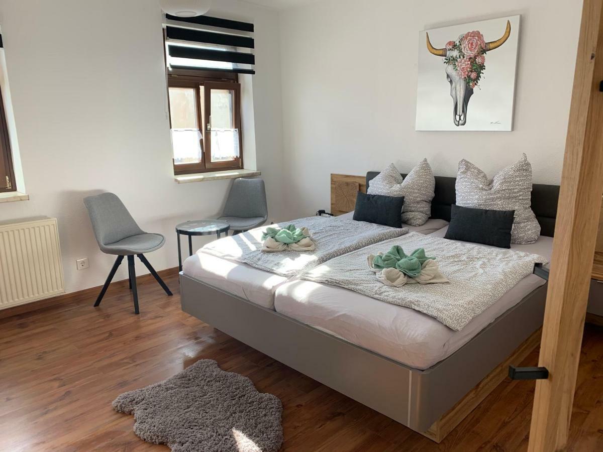Gaestehaus Gluecksmoment Erfurt Esterno foto